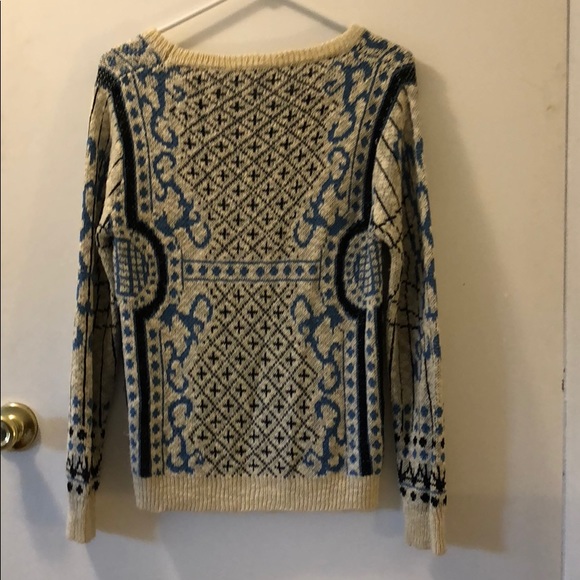 Sweater - Picture 2 of 2